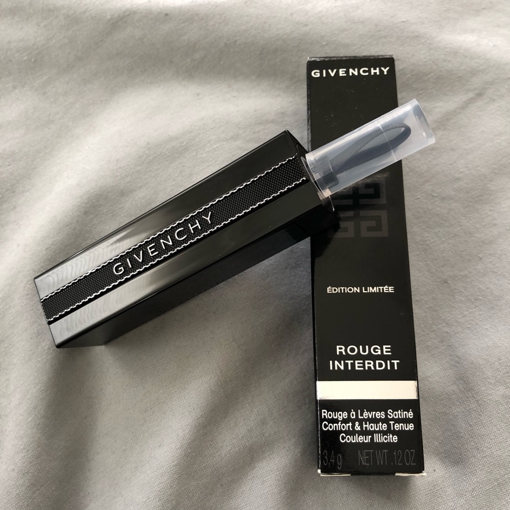 ✨Givenchy Rouge Interdit Lipstick